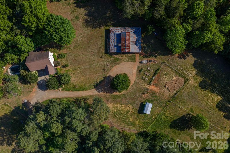 702 Saddlebrook Ln, Cherryville, NC 28021