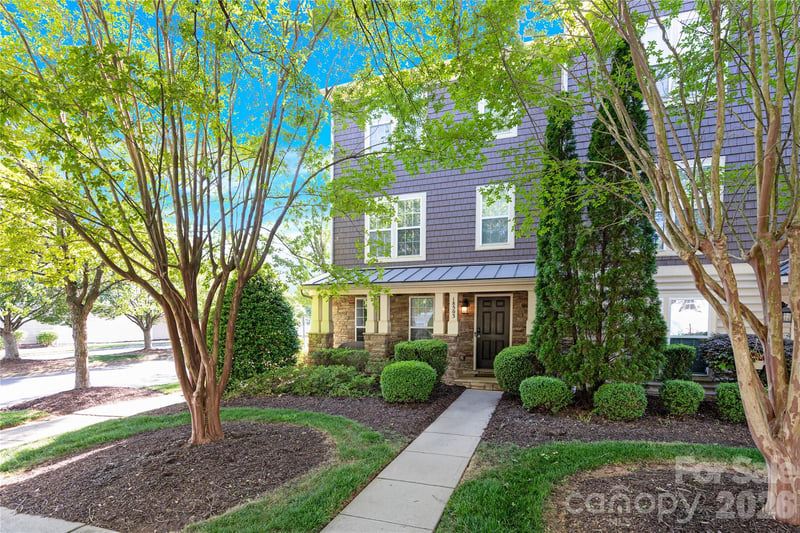18503 The Commons Blvd, Cornelius, NC 28031