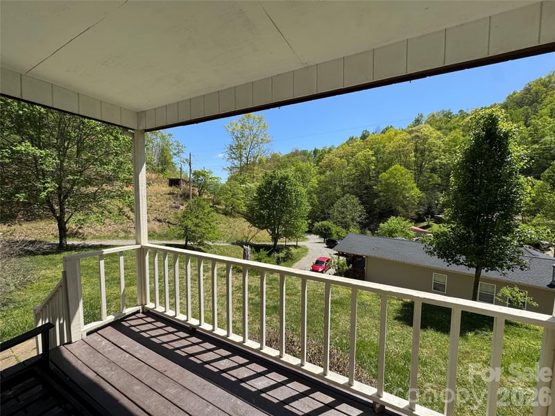 942 Fisher Branch Rd, Marshall, NC 28753