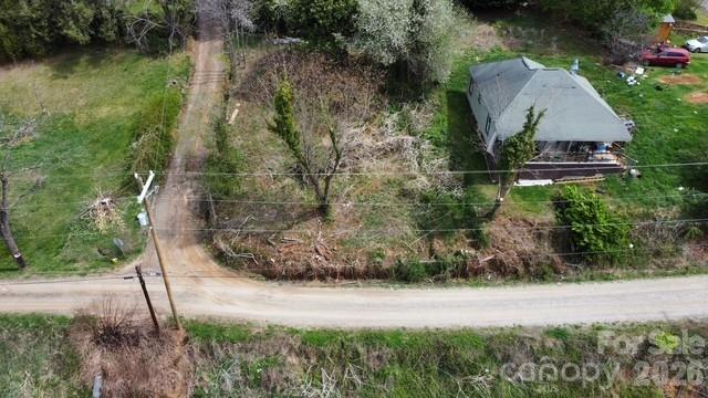 22 Clark Ln, Canton, NC 28716