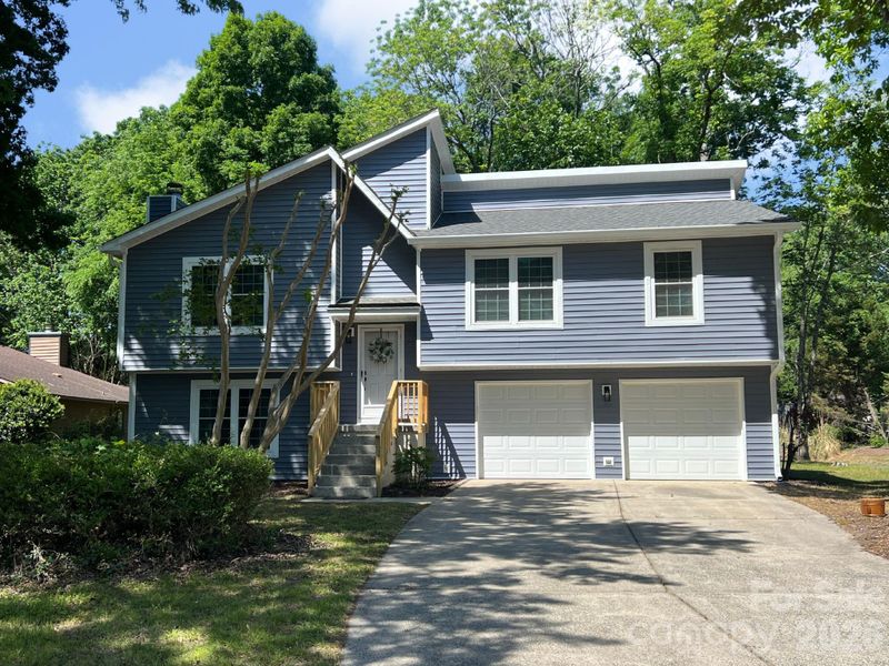 10730 Coachman Cir, Charlotte, NC 28277
