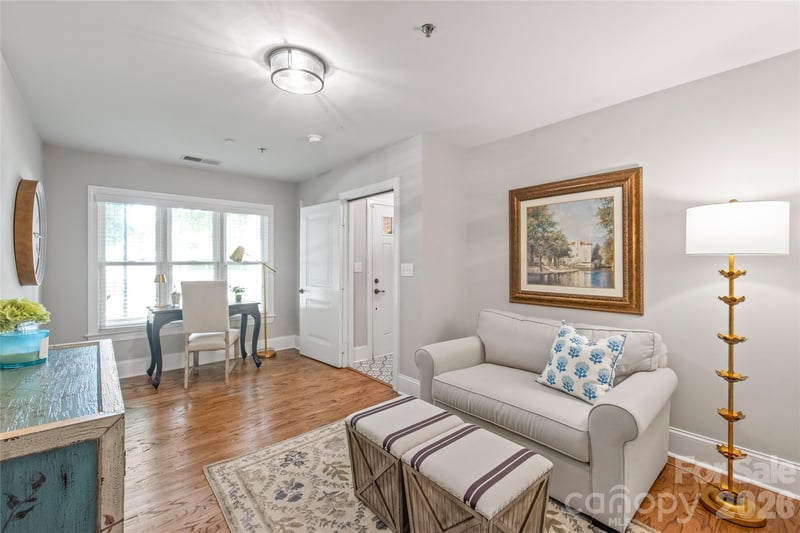 100 N Laurel Ave #102, Charlotte, NC 28207
