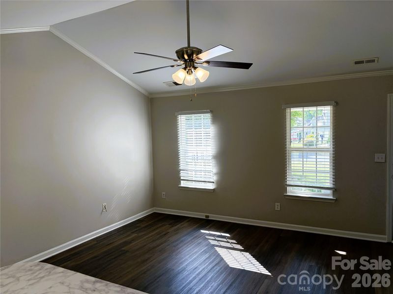 135 Ashmont Dr, Kannapolis, NC 28081