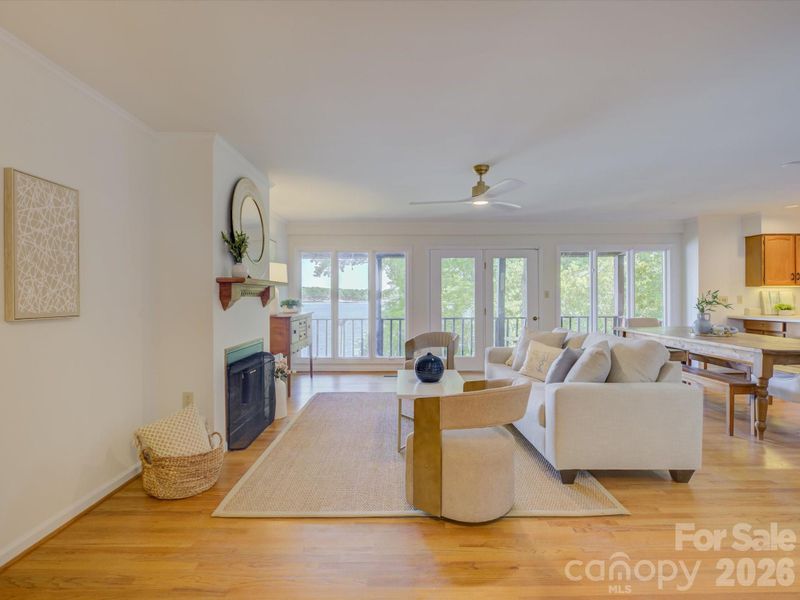 3940 Sandy Point Dr, York, SC 29745