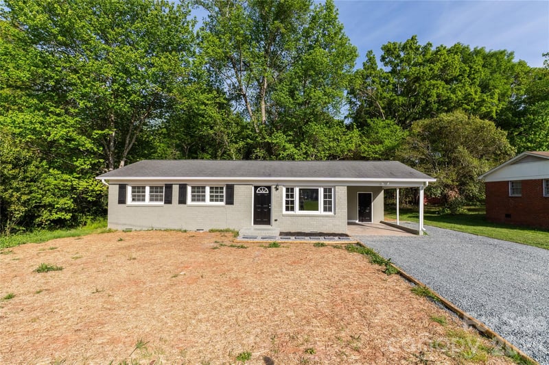 213 Washington St, Wingate, NC 28174