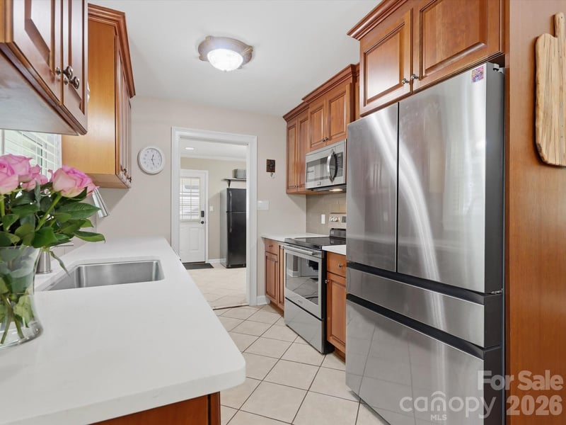 217 Hughey Dr, Gastonia, NC 28056