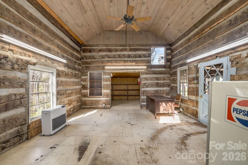 2172 Smokey Park Hw, Candler, NC 28715