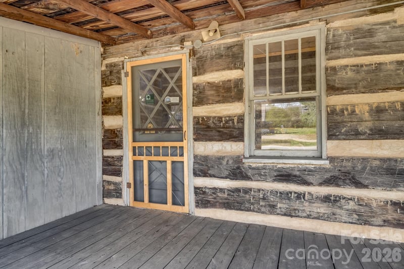 2172 Smokey Park Hw, Candler, NC 28715