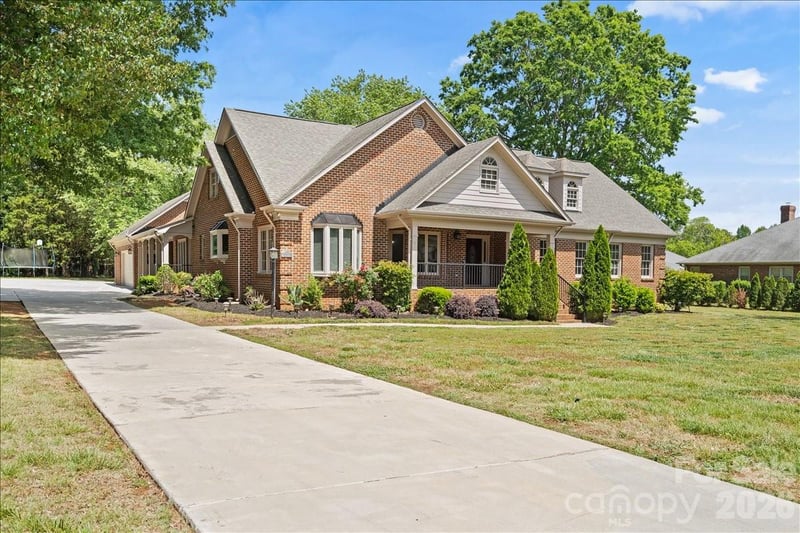 13815 Holgate Hill Dr, Mint Hill, NC 28227
