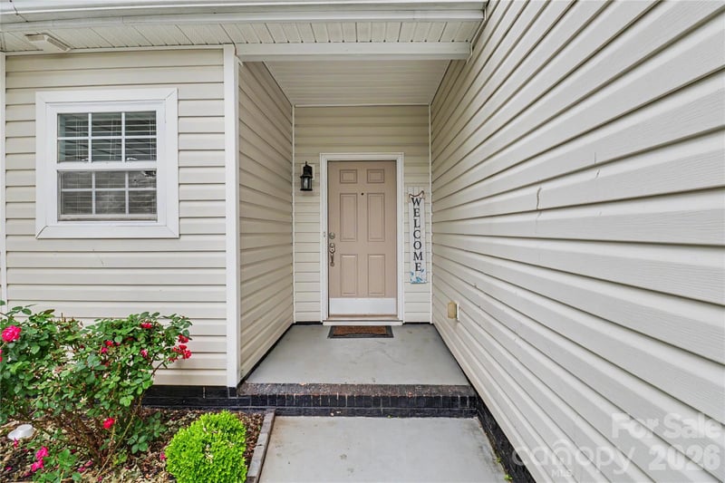 6225 Sid Crane Dr, Charlotte, NC 28216