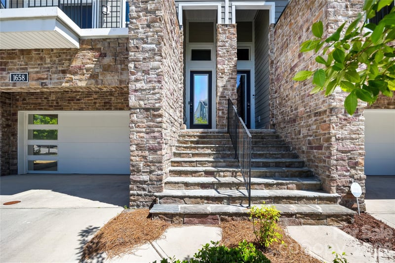 1658 Unison Dr, Charlotte, NC 28262