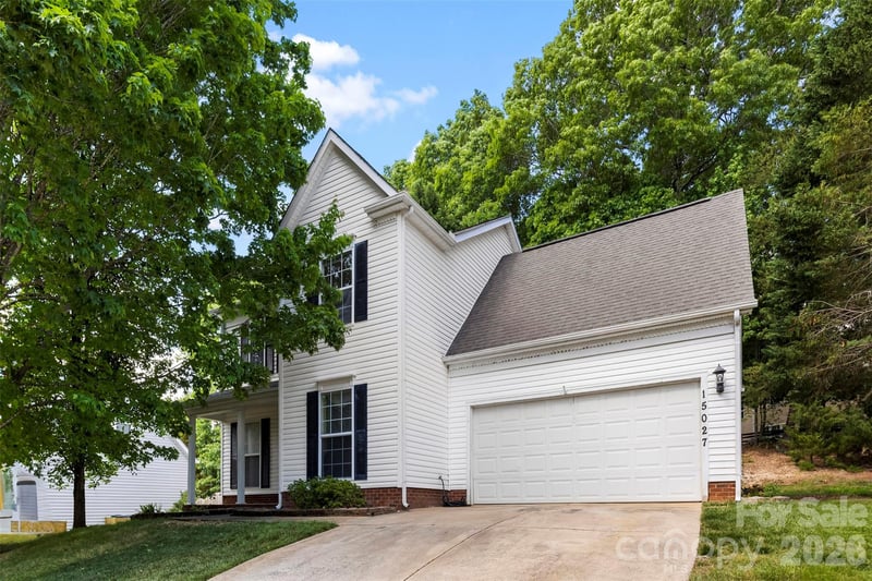 15027 Ashlight Dr, Charlotte, NC 28278