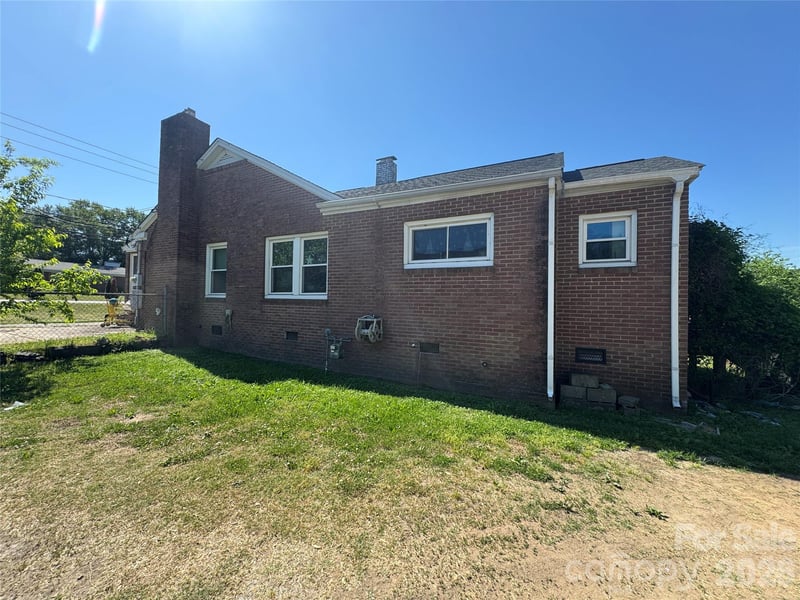 1405 Hickory Grove Rd, Gastonia, NC 28056