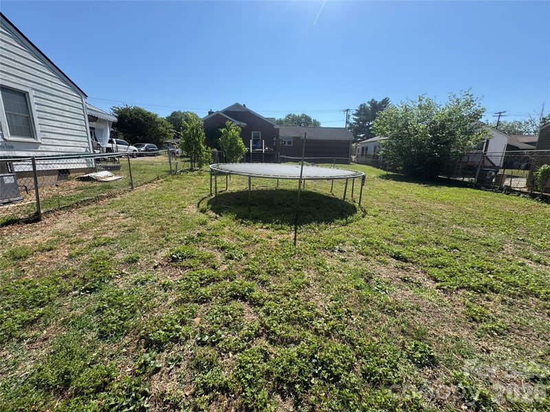 1405 Hickory Grove Rd, Gastonia, NC 28056