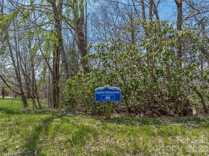 88 Autumn Ridge Ln #66, Hendersonville, NC 28792