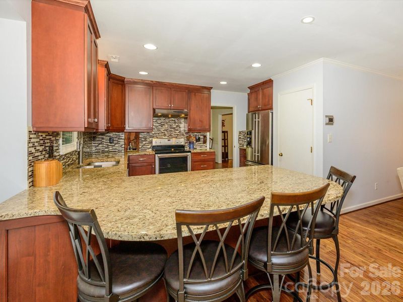 9607 Riddick Pl, Matthews, NC 28105