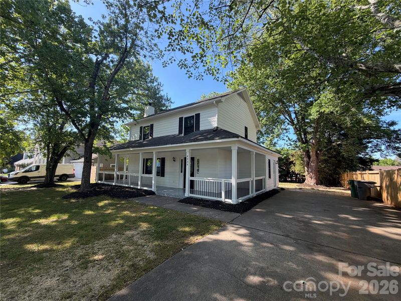 4339 Bathurst Dr, Charlotte, NC 28227