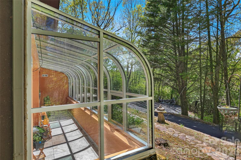 71 Elseetos Dr, Brevard, NC 28712