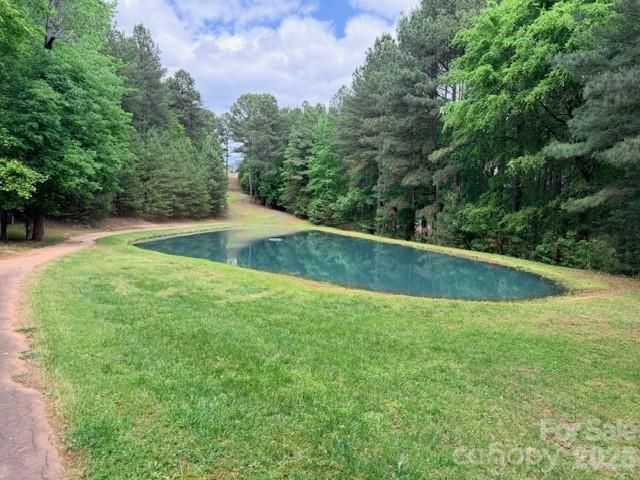 5017 Hermitage Ct #202, Belmont, NC 28012