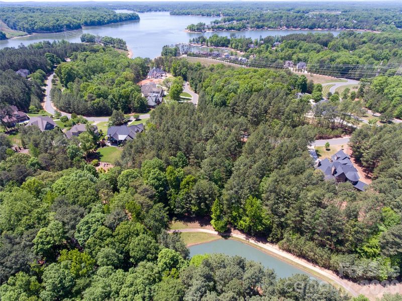 5017 Hermitage Ct #202, Belmont, NC 28012