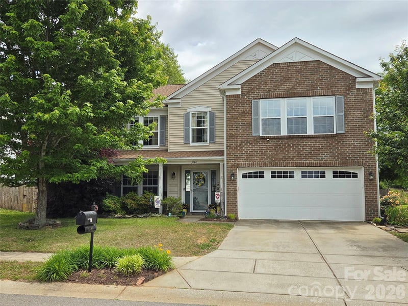 3248 Pikes Peak Dr, Gastonia, NC 28052