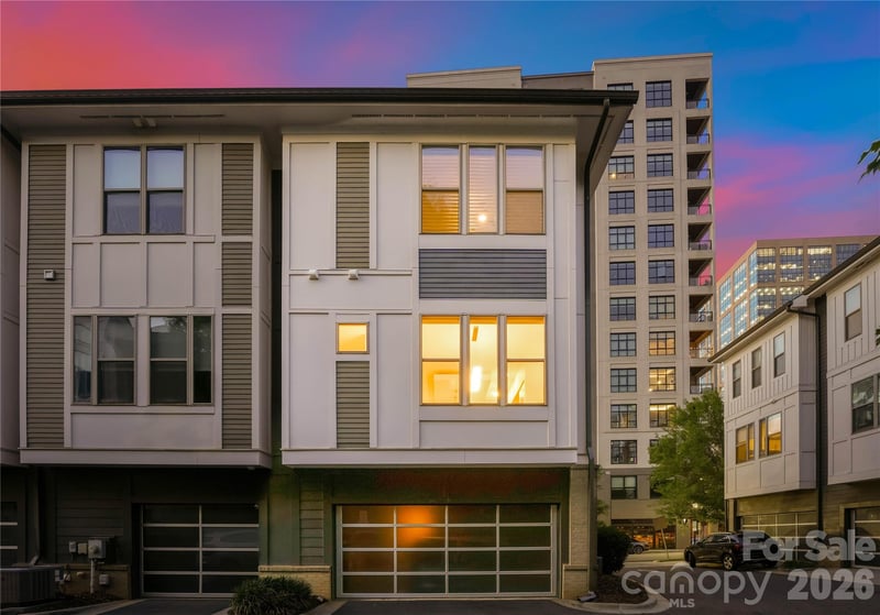 211 Doggett St, Charlotte, NC 28203