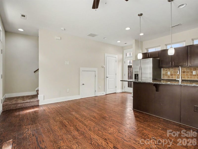 951 Warren Burgess Ln, Charlotte, NC 28205