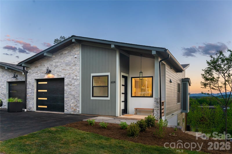 604 Storybook Villas Trl, Asheville, NC 28804