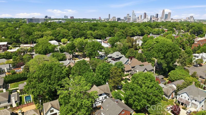 200 Altondale Ave, Charlotte, NC 28207