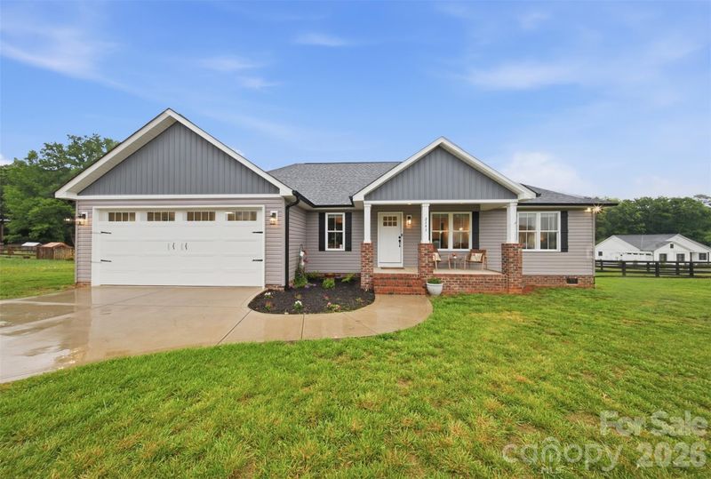 2343 Shoal Rd, Crouse, NC 28033