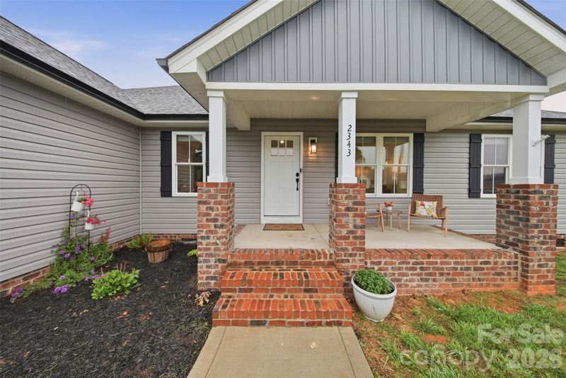 2343 Shoal Rd, Crouse, NC 28033