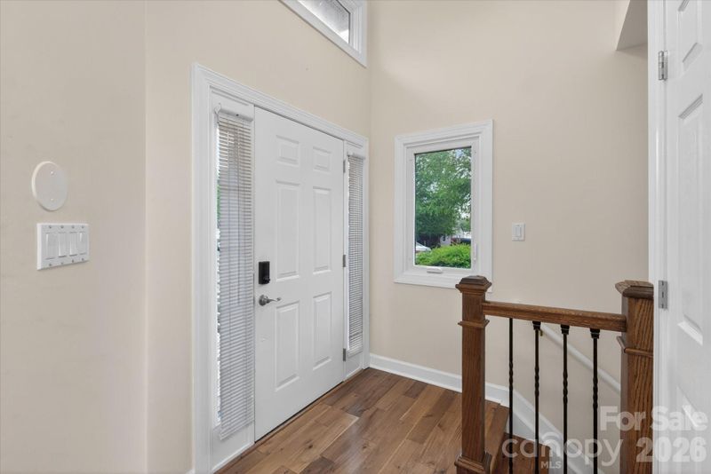 14527 Waterside Dr, Charlotte, NC 28278