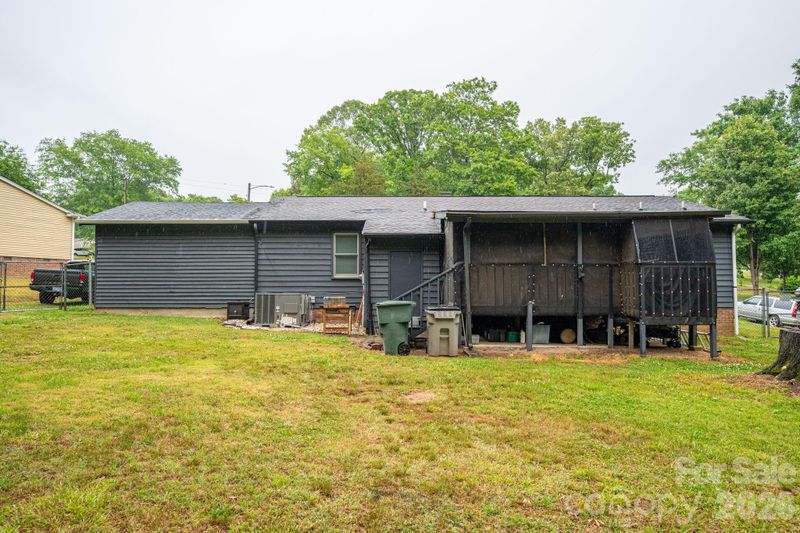 1841 Oak Hollow Rd, Gastonia, NC 28054
