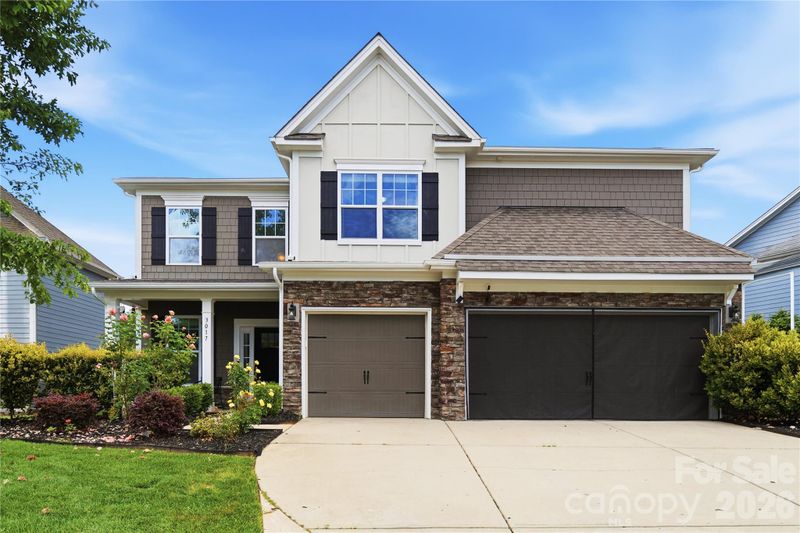 3017 Spinner Ct, Denver, NC 28037