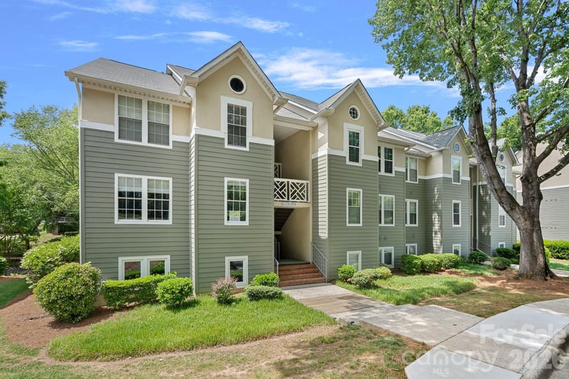 19905 Henderson Rd #F, Cornelius, NC 28031