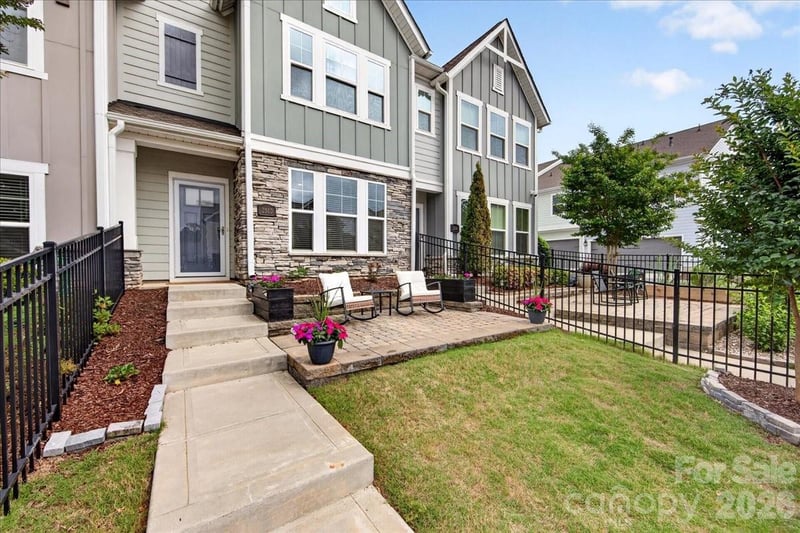 2510 Lydia Ave, Charlotte, NC 28205