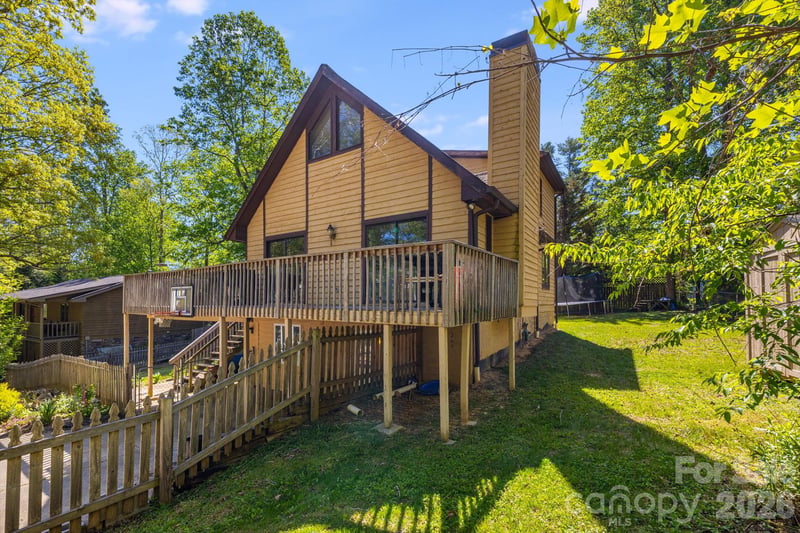 823 Fanning Bridge Rd, Fletcher, NC 28732