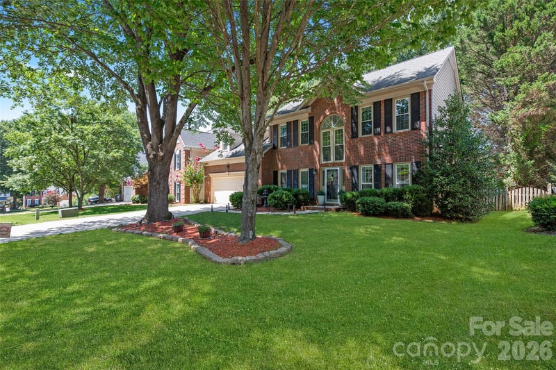8906 Glade Ct, Huntersville, NC 28078