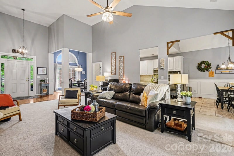 10501 Olde Irongate Ln, Mint Hill, NC 28227