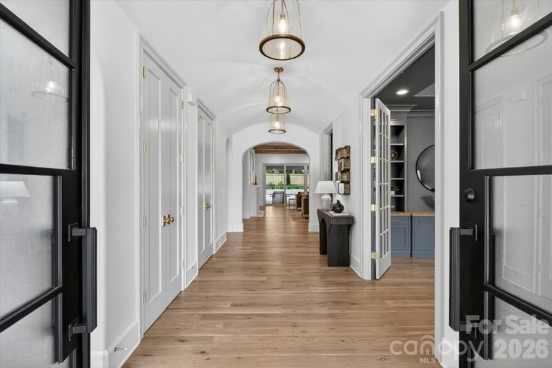 6133 Creola Rd, Charlotte, NC 28270