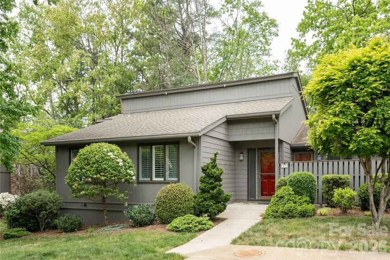 434 Crowfields Dr, Asheville, NC 28803