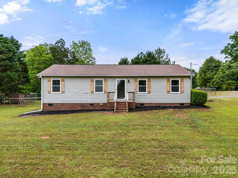 5129 Harmony Church Rd, Edgemoor, SC 29712