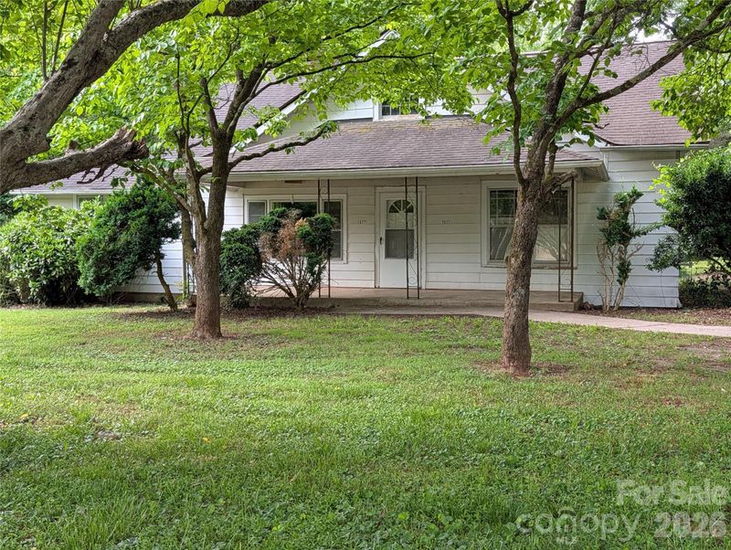 1517 E Nc 10 Hw, Newton, NC 28658