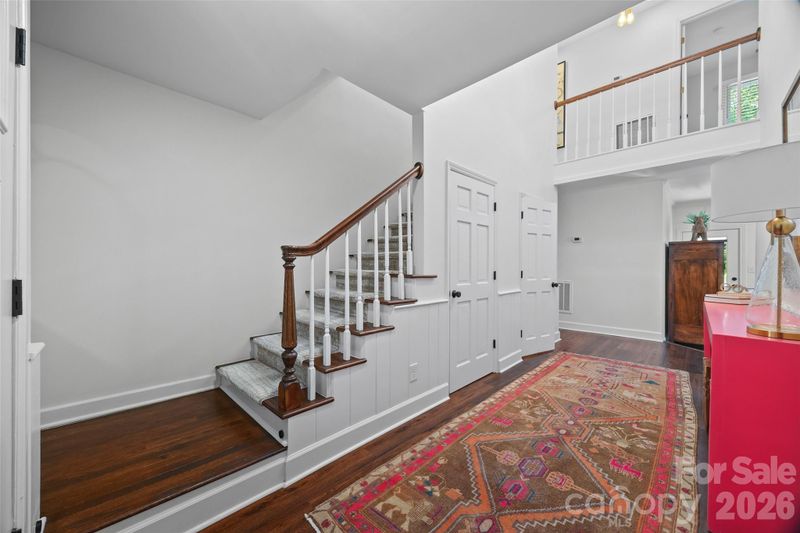 517 Raintree Dr, Matthews, NC 28104