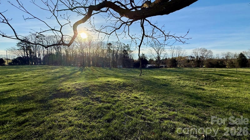 2298 Buffalo Shoals Rd, Catawba, NC 28609