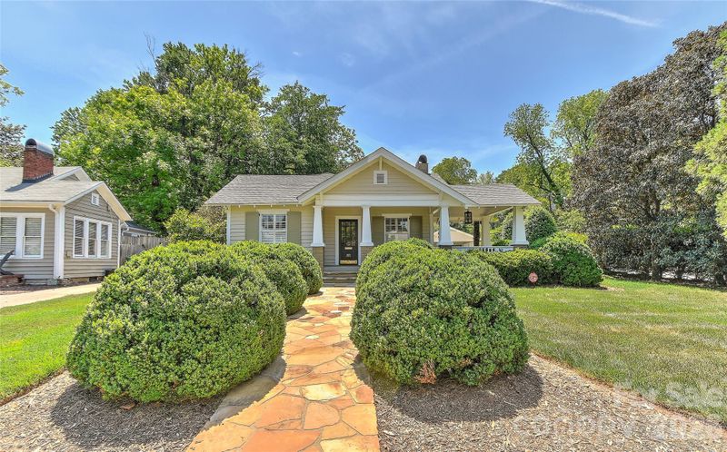 321 Circle Ave, Charlotte, NC 28207