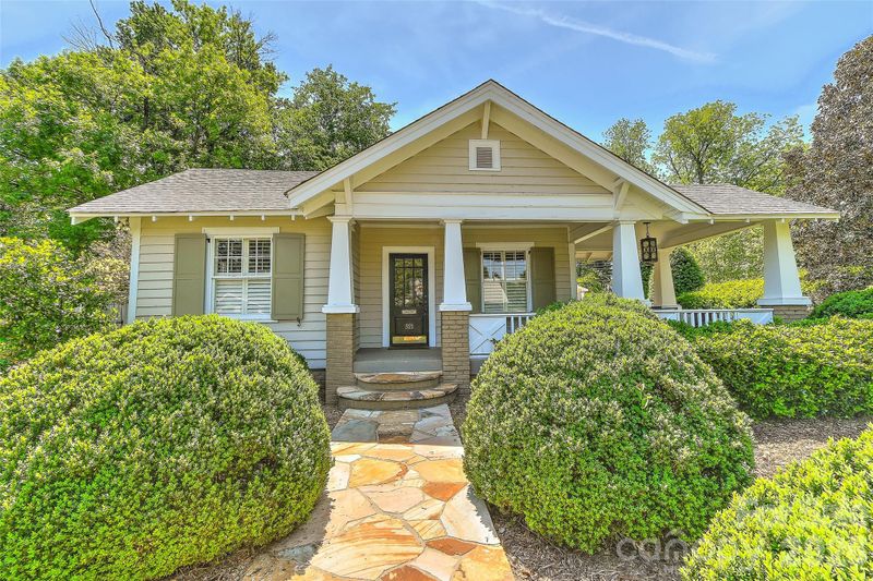 321 Circle Ave, Charlotte, NC 28207