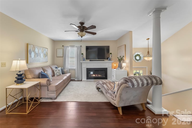 3104 Zion Church Rd, Hickory, NC 28602