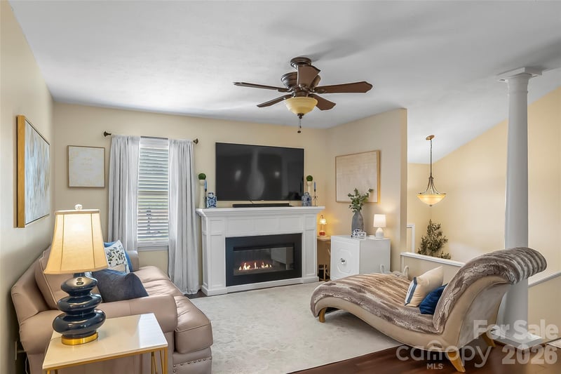 3104 Zion Church Rd, Hickory, NC 28602