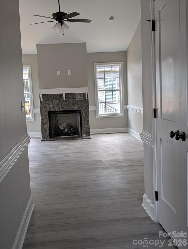 4184 Saltwood Dr, Hickory, NC 28602